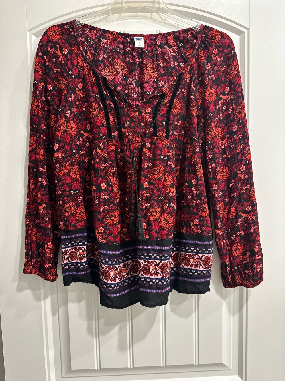 Old Navy Red Floral Peasant Top with Border Trim